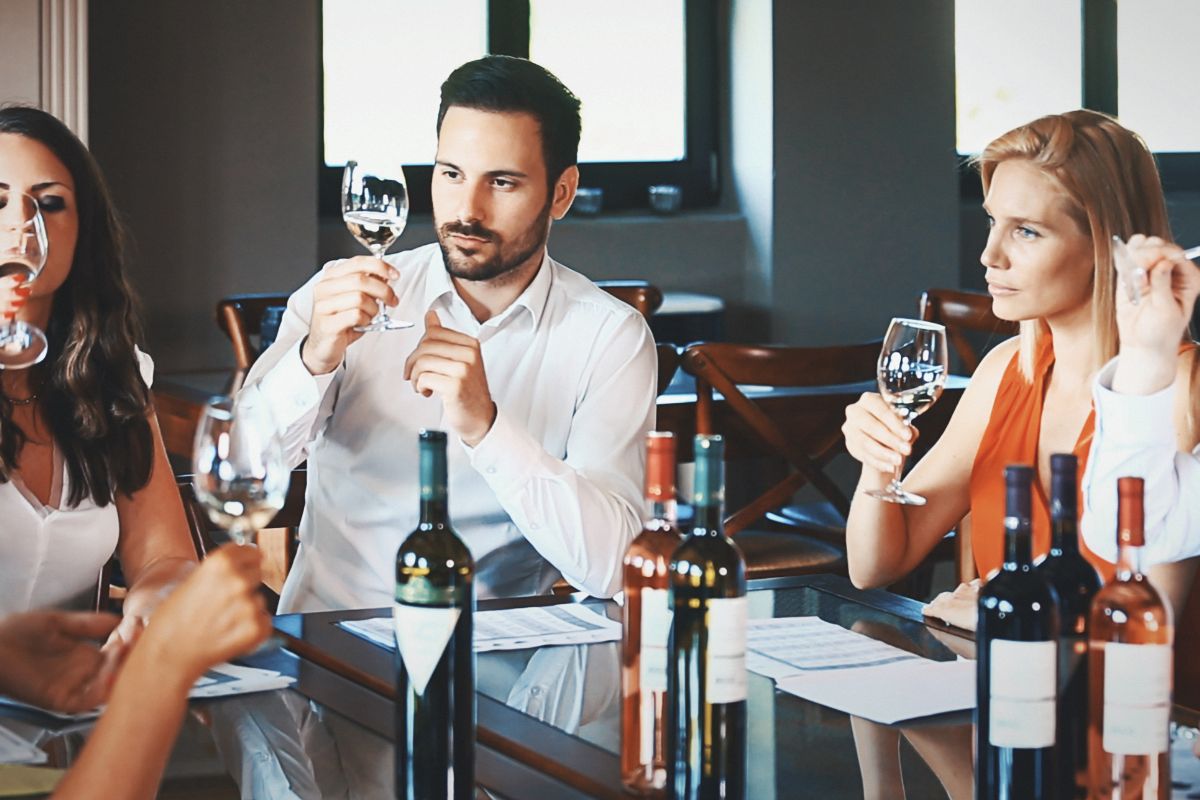 Do You Tip At Wine Tastings?
